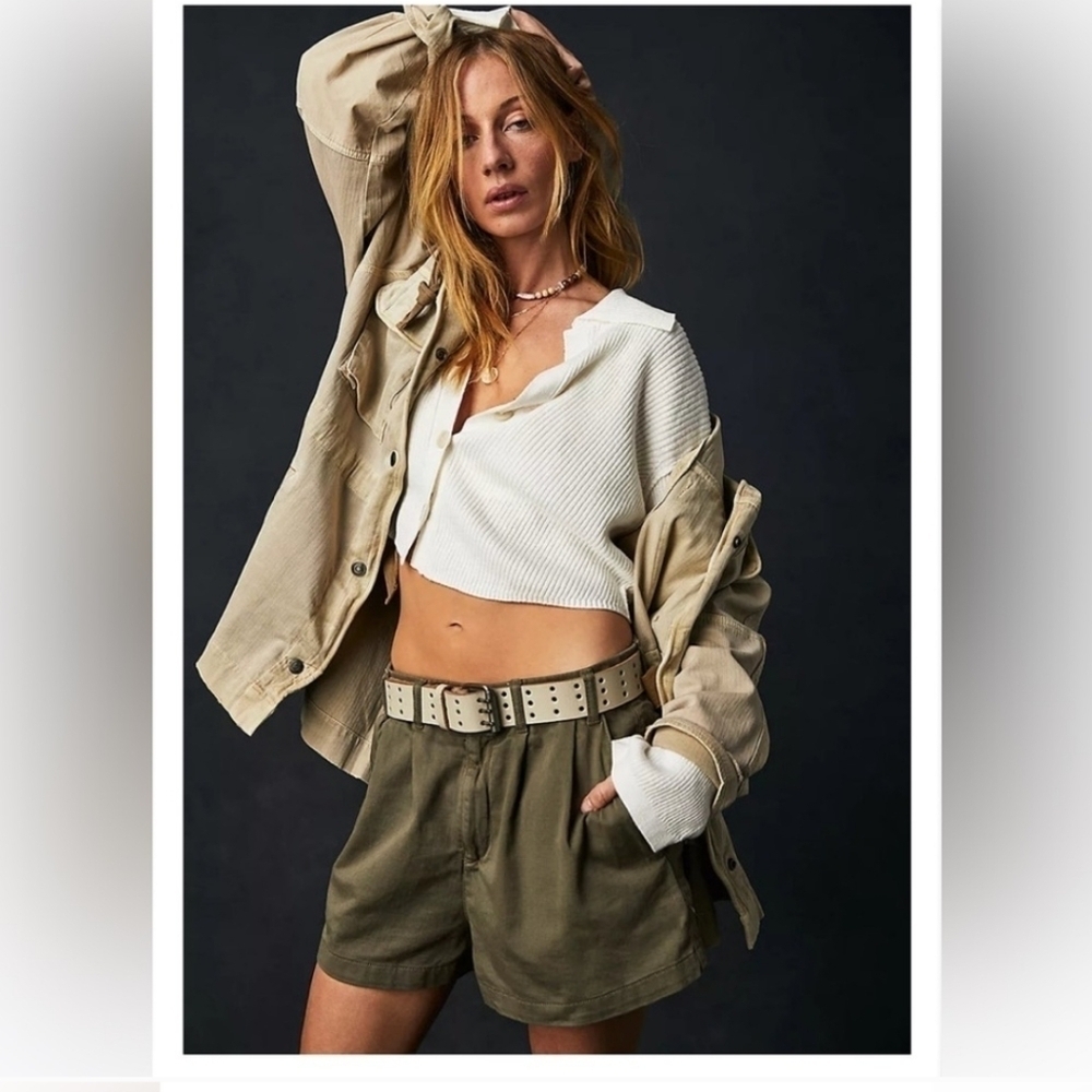 NWT Free People Chino Shorts in Army green